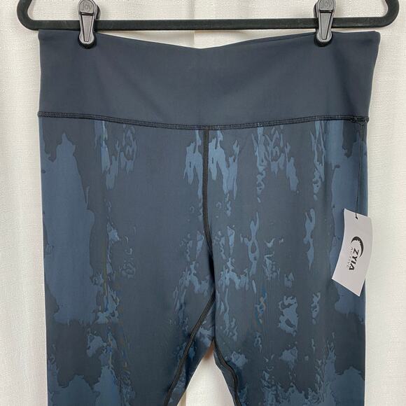 Zyia Black Watercolor Ombre Summit Hi-Rise 7/8 Leggings Sz.16-18 NWT - Picture 4 of 11